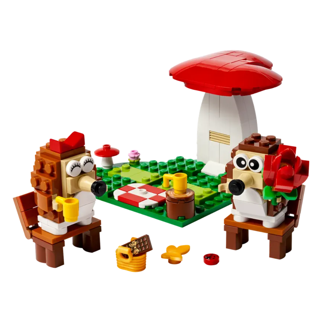 40711 Hedgehog Picnic Date