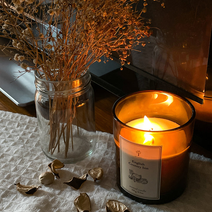 Hotel Scents Soy Wax Candle - English Country Inn
