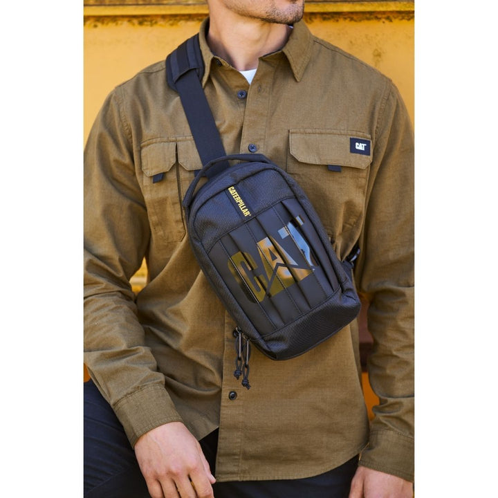 Tech - United Crossbody