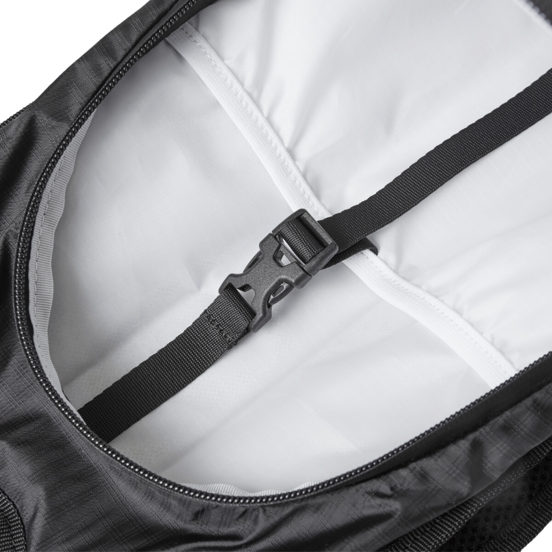 Running 15L Backpack (Black)