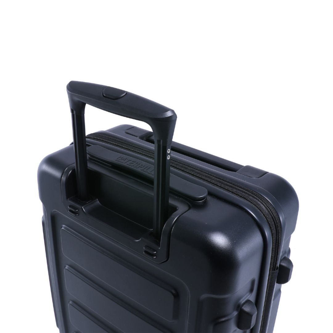Stealth Hard Case Trolley (Black)