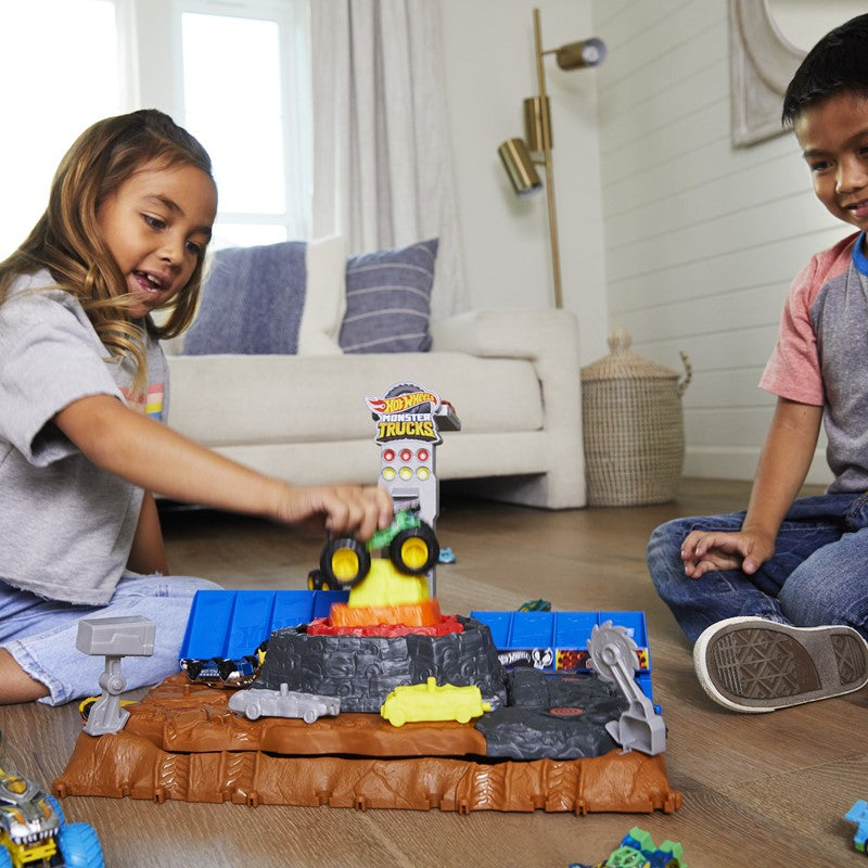 HOT WHEELS HNB96 Monster Truck Arena World Main Event: Bone Shaker'S Main Event | Isetan KL Online Store
