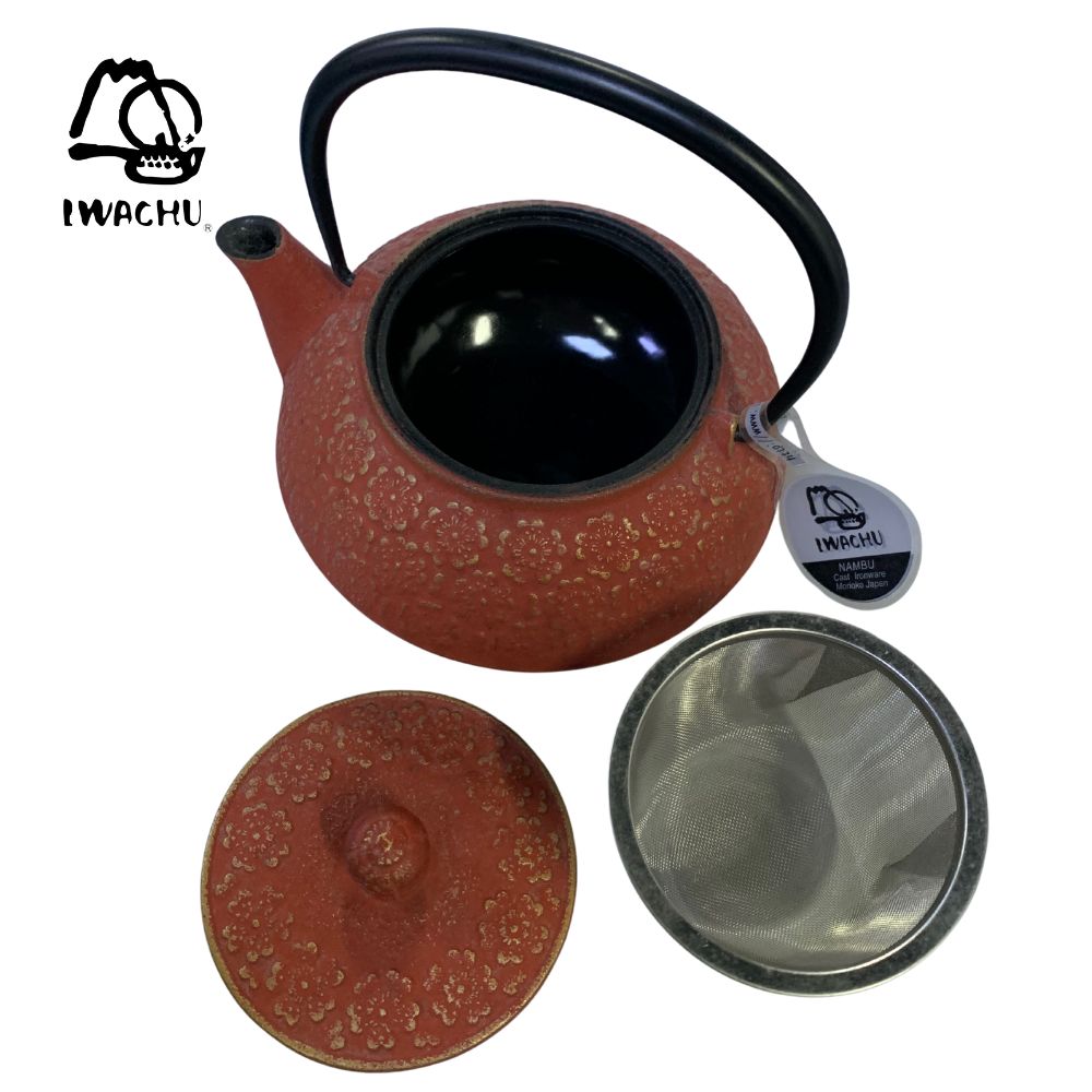 IWACHU Cast Iron Kikkou Teapot Kettle with Tea Strainer 0.65L (Gold & Red) | Isetan KL Online Store