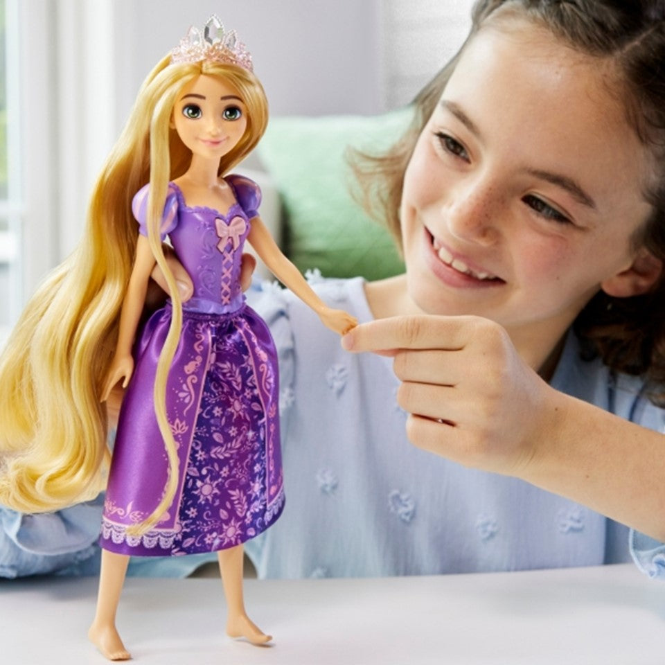 HPD41 Disney Princess Singing Doll Rapuntzel - Main Image