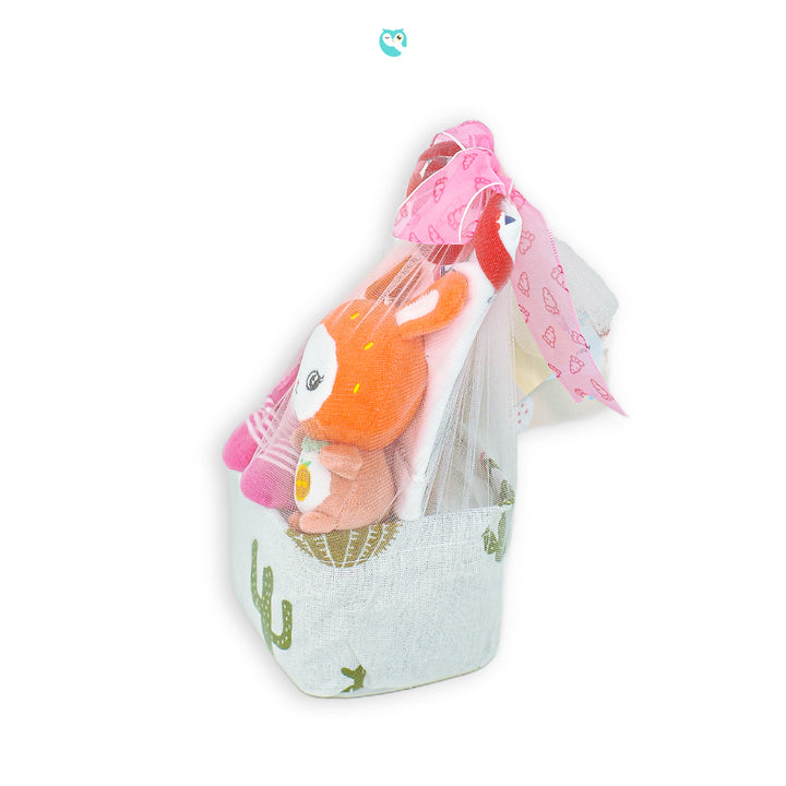 MELLOW Girl Classic Gift set - 6 items (Assorted Pink) | Isetan KL Online Store