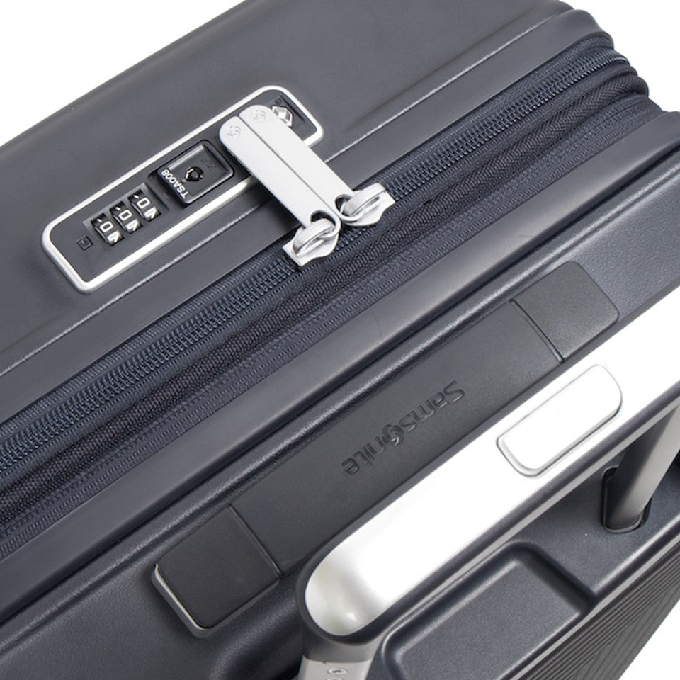 SAMSONITE Apinex-Spinner Exp (Matt Dark Navy) | Isetan KL Online Store