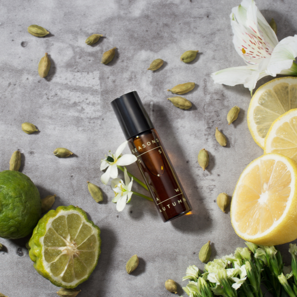 BLOOMY LOTUS 4 Seasons Roll On Fragrance Oil 10ml (Autumn) | Isetan KL Online Store