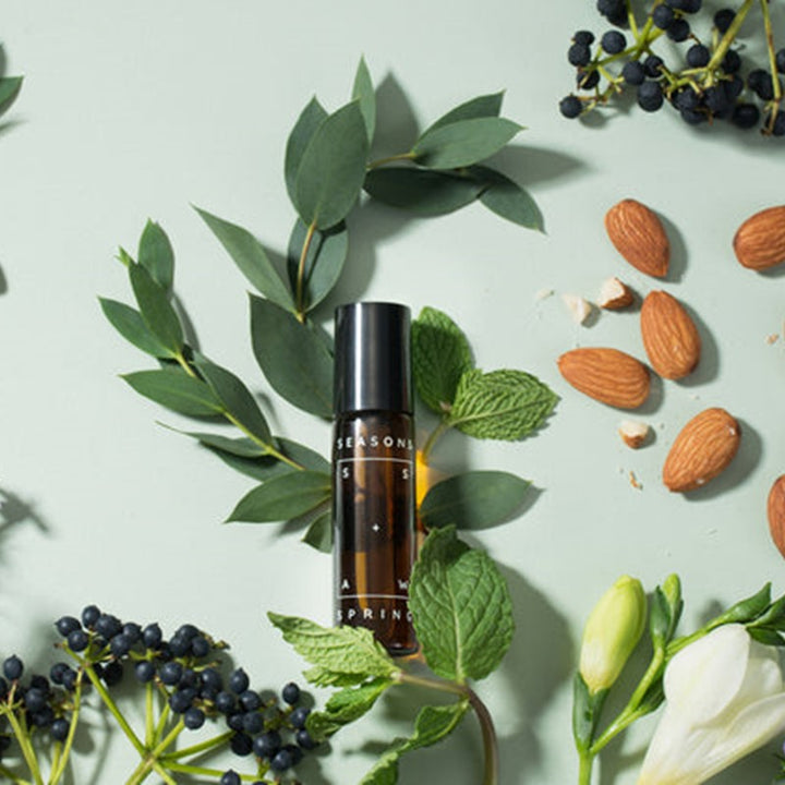 BLOOMY LOTUS 4 Seasons Roll On Fragrance Oil 10ml (Spring) | Isetan KL Online Store