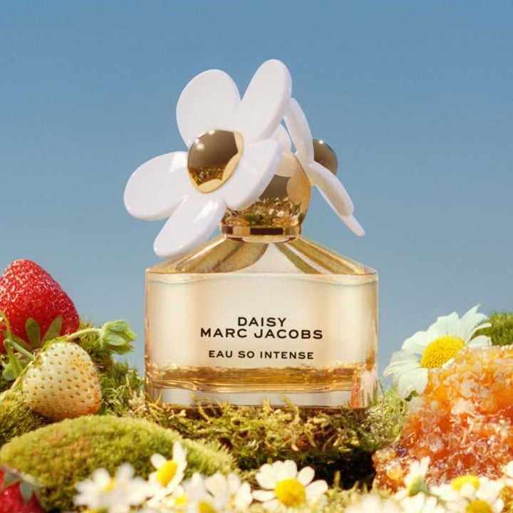 MARC JACOBS Daisy Eau So Intense EDP | Isetan KL Online Store