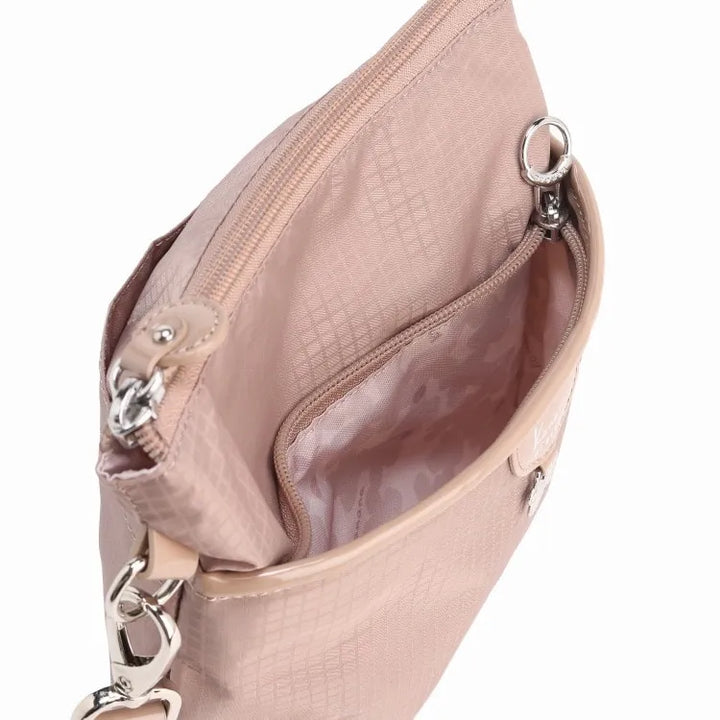 Cheri 17941 Crossbody Bag