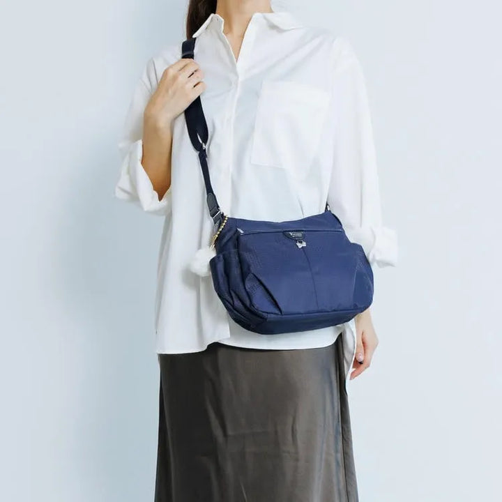 Cheri 17942 Crossbody Bag