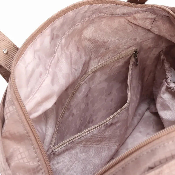 Cheri 17946 Tote Bag