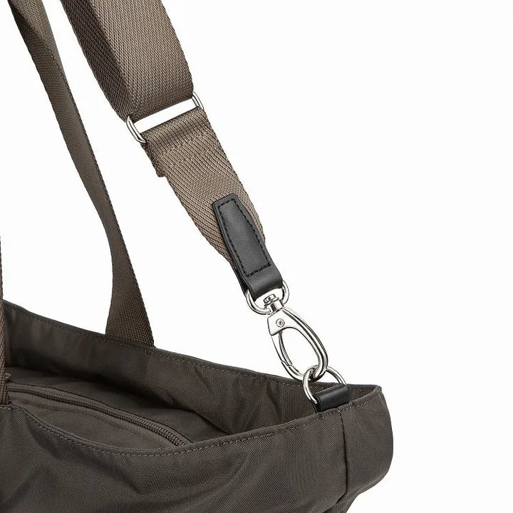 ace. Tokyo HAyU Ficus Boston Bag 30L