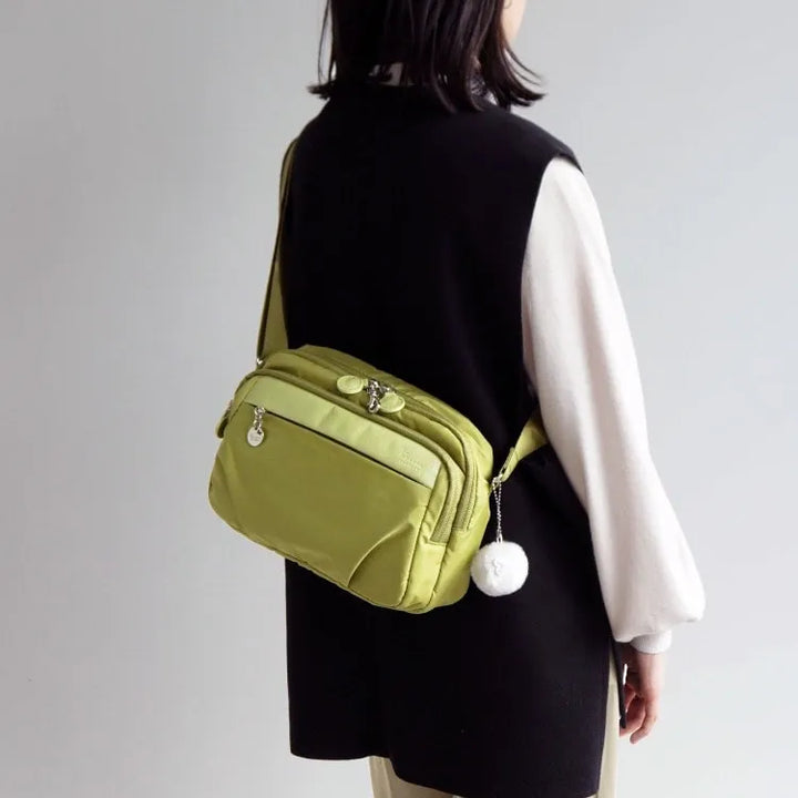 PJ1-4th 67642 Sling bag 4L