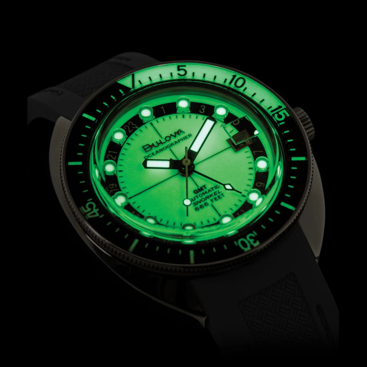 98B407 Oceanographer GMT - Luminescent White