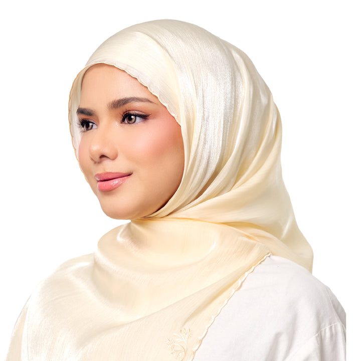 Sulam Juita Shiny Crinkle Satin Chiffon Scarf