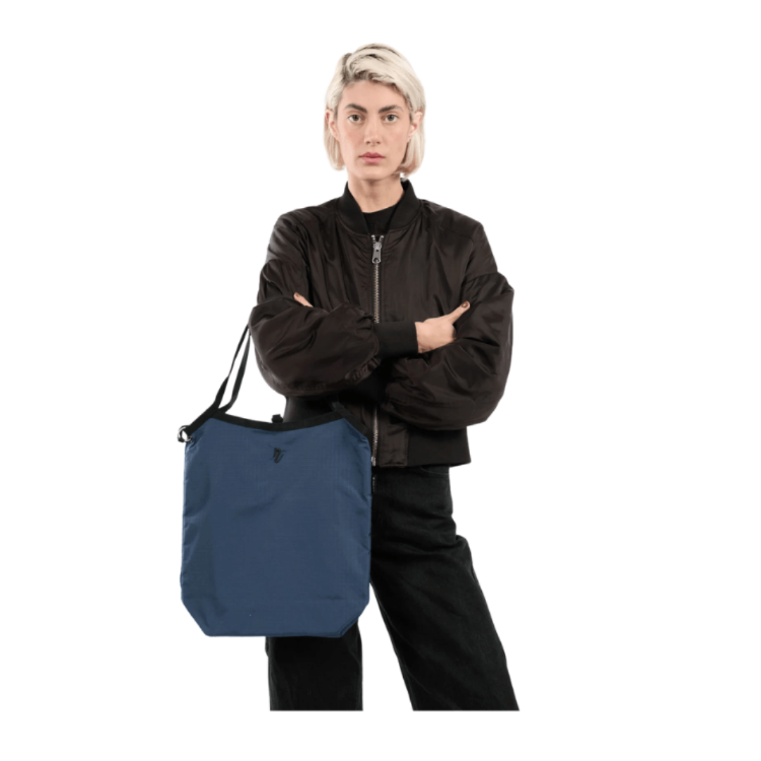 "Concorde" Reversible Tote (Navy / Black)