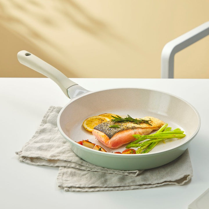 Omi Simple Marble Fry Pan 28cm (Coral Orange)