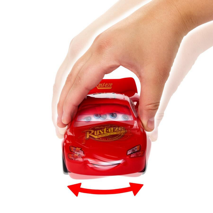 HPH64 Cars Moving Moments Lightning Mcqueen