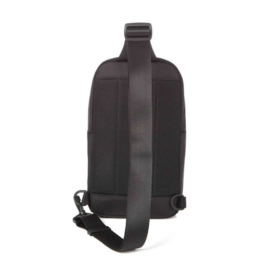 SAMSONITE RED Warfe Sling (Black) | Isetan KL Online Store