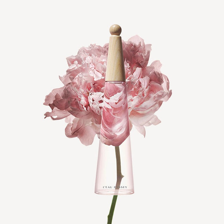 ISSEY MIYAKE L'Eau d'Issey Pivoine Eau de Toilette Intense | Isetan KL Online Store