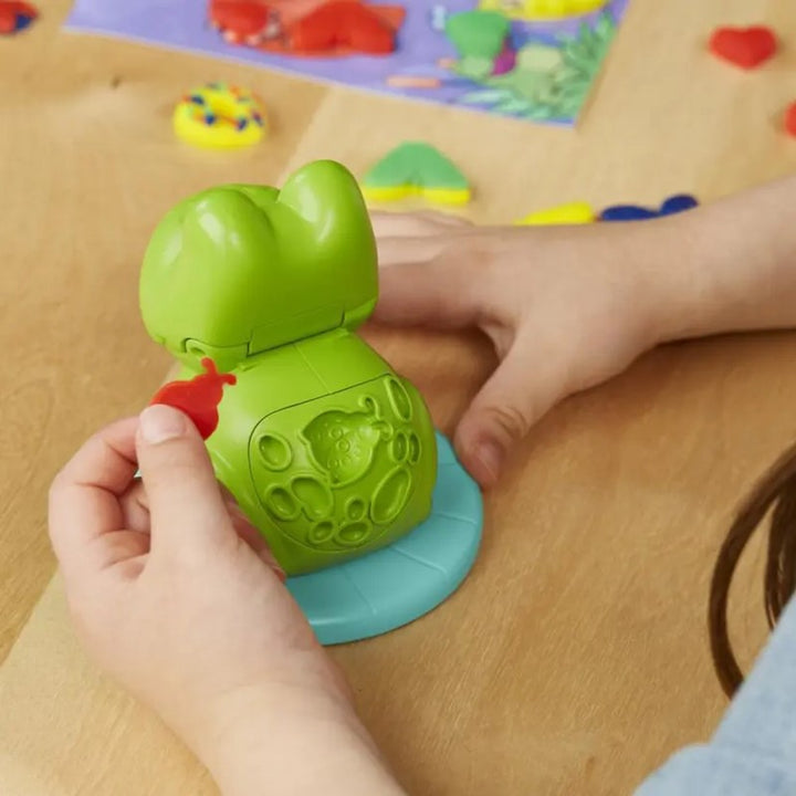 PLAY-DOH F6926 PD Frog N Colors Starter Set | Isetan KL Online Store