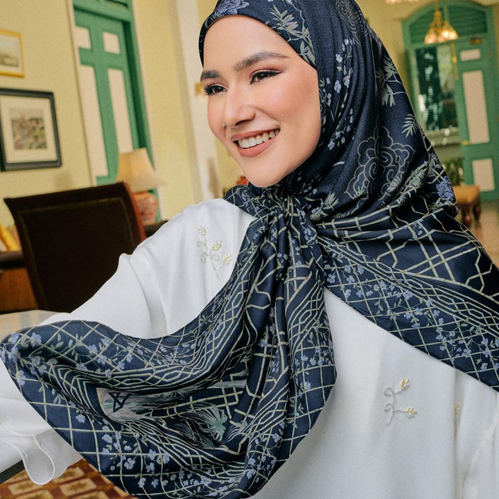 AMEERA ZAINI AZ Ayana Square (Dawn) | Isetan KL Online Store