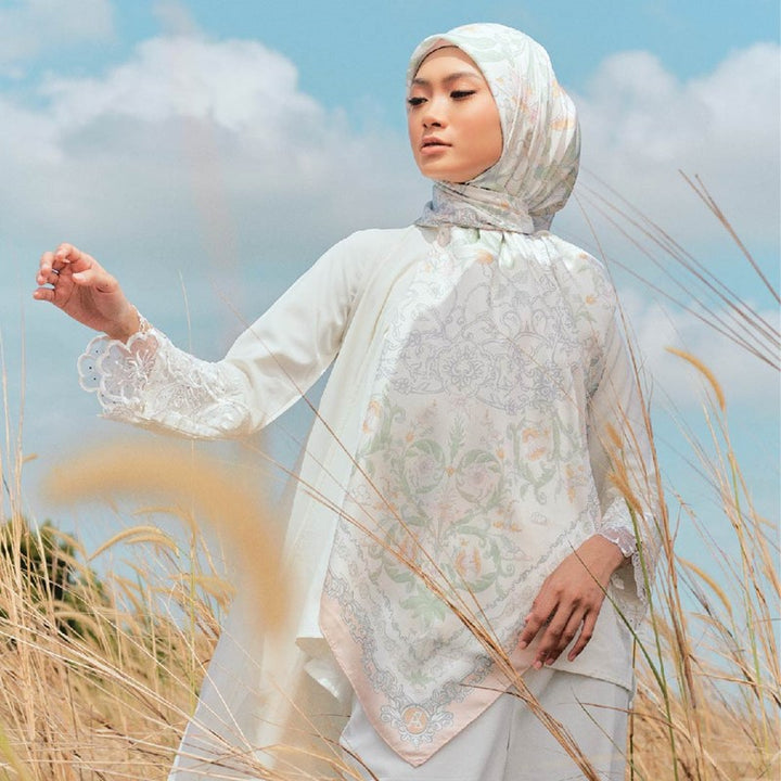 AMEERA ZAINI AZ Kayangan Square (Istanbul) | Isetan KL Online Store