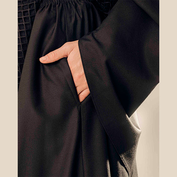 BLANCHEUR Telekung ARJANA Irtiza in Black | Isetan KL Online Store