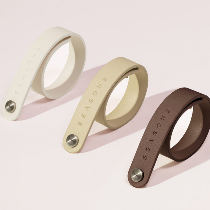BLOOMY LOTUS Short Diffuser Strap 26cm | Isetan KL Online Store