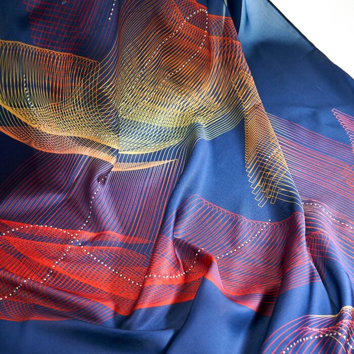 ELLE Dancing Elle Shawl (Midnight Blue) | Isetan KL Online Store