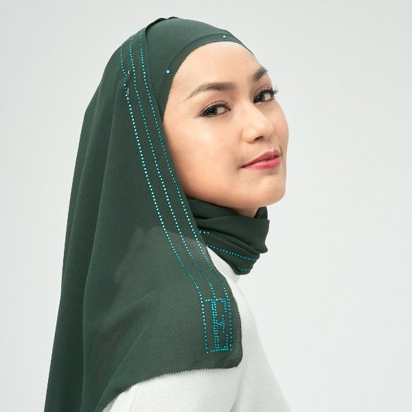 ELLE Twinkle Elle Shawl (Jungle Green) | Isetan KL Online Store